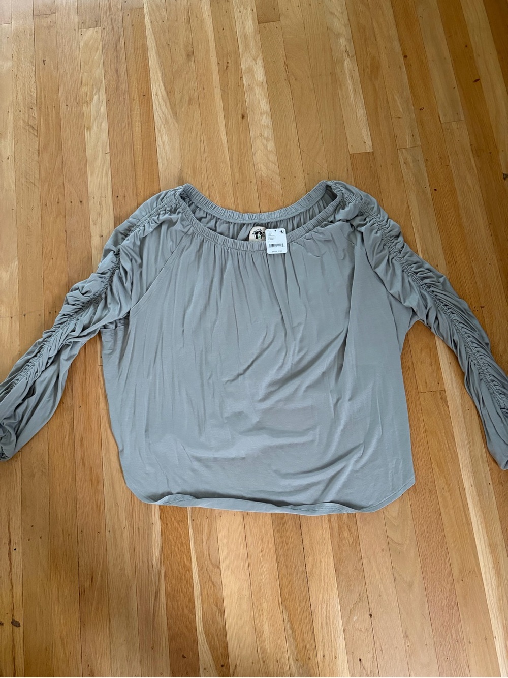 We The Free Light Gray Ruched-Sleeve Off-Shoulder Top